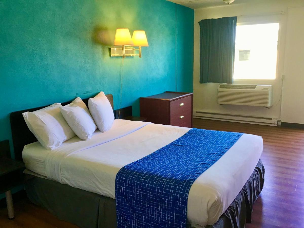 Travelodge Inn & Suites By Wyndham Missoula University Park Exteriör bild