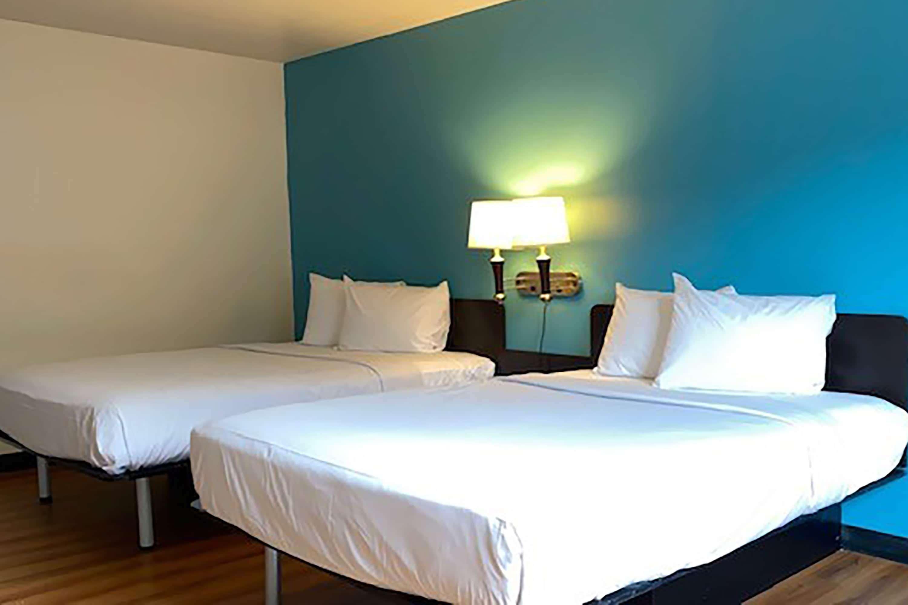 Travelodge Inn & Suites By Wyndham Missoula University Park Exteriör bild